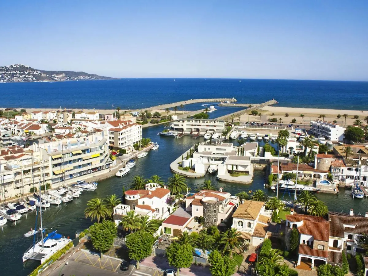 Apartment Sant Maurici-25 By Interhome Empuriabrava